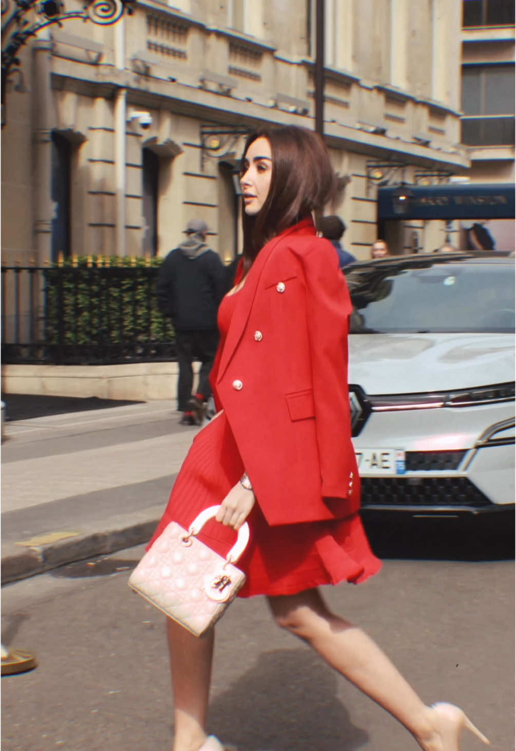 A post by @hannahelzahed on TikTok caption: 🍒🥀