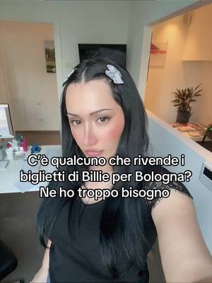 A post by @hyu_goth on TikTok caption: #billieeilish #billieeilishconcert2025 