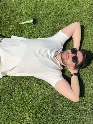A post by @omar_migo on TikTok caption: إنت بقا نجم الكون في كونك ازاي؟😍  احسن حد هايكسب حاجات لذيذة من كيمو كونو.🥳❤️  ١-اعمل فيديو على الاغنية دي  ٢-فو لو لكيمو كونو، و لايك فيديو الاغنية ٣- ماتنسوش تكتبوا الهاش تاجز دي #أناـنجم_الكون_في_كوني #كیمو_كونو @Kimocono_Egypt 