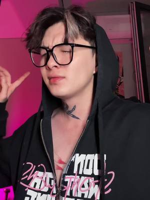 A post by @ten_yujin on TikTok caption: с 1 мая всех!!