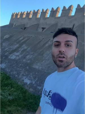 A post by @kingroma1802 on TikTok caption: Qui mi sento a casa 🏰 
