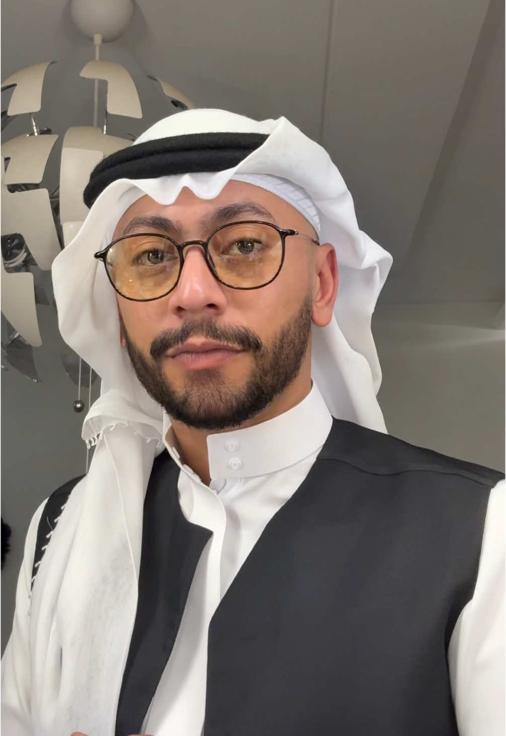 A post by @abas.iiii on TikTok caption: #عباس_هنا  😂 الاخير 