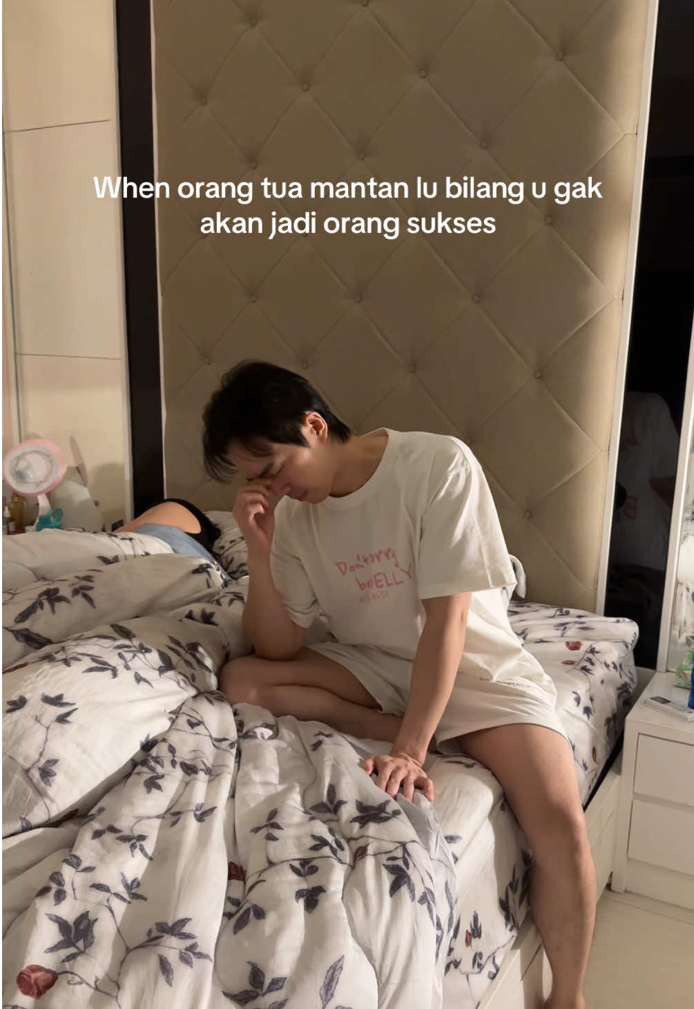 A post by @michaelrendyw on TikTok caption: Untung nggak jadi sama anaknya 🥲