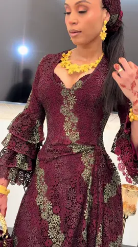 A post by @rimksow2 on TikTok caption: La classe à l’état pure🥲🤩#couture #rimk 🪡 Makeup @Makeup_By_Riz ✨🇲🇱 #fyp #vir #bamakomali🇲🇱 