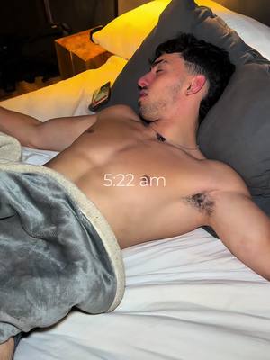 A post by @geroooo_ariass366 on TikTok caption: Que dice el codigo binario? @Cal AI  Codigo: GeroArias