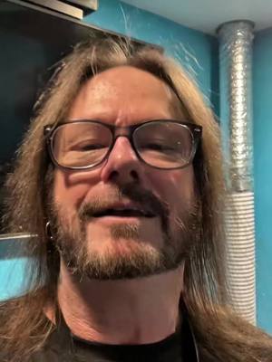 A post by @jacqueszewhipper on TikTok caption: Listen, when Gary Holt tells you to learn some flipping Slayer, you work on learning some flipping Slayer I’m gonna need a lot more practice though.  Seasons in the Abyss slaps though.  #Slayer #metal #jacqueszewhipper 