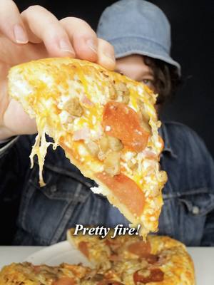 A post by @mukbangmaxwell on TikTok caption: Hey Canadians @droetkercanada has you covered! Casa di Mam-EH  Ristonant-EH  Giusepp-EH (rising and thin crust) are Canadian-made and Maxwell approved pizzas #mukbang #canada #canadianmade  #Pizza #partner 