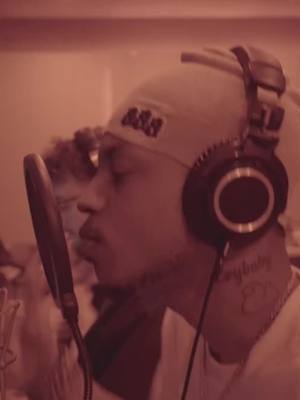 A post by @thankschowlee on TikTok caption: lemme get in my feelings real quick #thestudio #studio #Rap #raptok #chowlee 