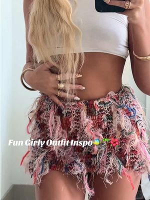 A post by @magsmathes on TikTok caption: Feeling like a need a aperol spritz in my hand🍹