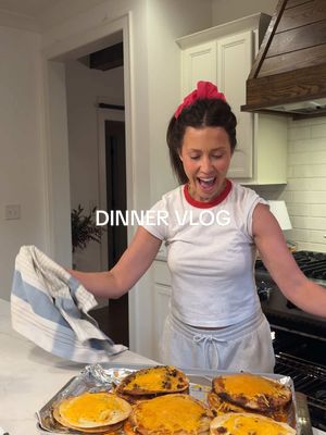 A post by @cecilybauchmann on TikTok caption: this was $20 to make 👏🏼🍕🌮and 100/10 so good!!! def making again!  you’ll need: 1 lb ground beef  1 packet taco seasoning  shredded cheese  enchilada sauce refried beans green onion  diced tomato  flour tortillas  oil  #dinnerrecipe #DinnerIdeas #dinner #tacobell #copycat #recipesoftiktok #easydinner #viral @tacobell 