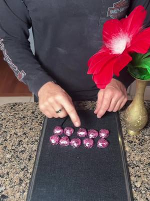 A post by @jasonthegreat777 on TikTok caption: Fastest hands in the south #tricks #magic #counting 