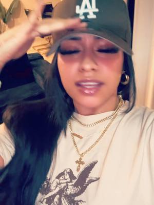 A post by @itscarmeeenn on TikTok