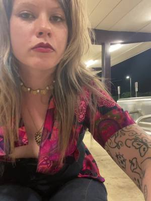 A post by @zoewelsch on TikTok