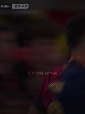 A post by @bongda_gavangtv on TikTok caption: Barca sẽ có bộ 3 thống trị bầu cử QBV năm nay #fyp #foryou #football 
