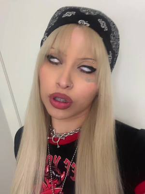 A post by @trillestaranxza on TikTok caption: blonde wig 🤭 