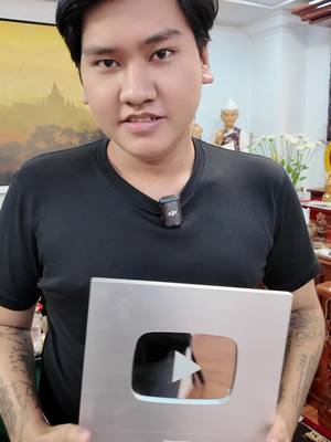 A post by @nayhtoo140 on TikTok caption: #tattoo #NayHtoo #tarotbynayhtoo #tarot #fypage #fypシ゚viral🖤tiktok #fyp 