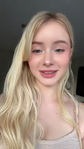 A post by @bule_barbie on TikTok caption: Apa yg lagi terjadi di bali??😭