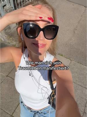 A post by @traumkanal on TikTok caption: Sei einfach ein guter Mensch. Gönne jedem sein Glück, und sprich die Wahrheit – zuerst zu dir selbst, dann zu anderen. Lebe klar, liebe frei und handle mit reinem Herzen. Alles andere fügt sich. Denn das Universum arbeitet nicht gegen dich, es antwortet auf deine Energie. Es bestraft dich nicht. Du tust es selbst, wenn du dich klein hältst, wenn du dir misstraust, wenn du dich durch Neid, Gier oder Angst von deinem Weg abbringen lässt. Dein größter Schutz ist Ehrlichkeit. Dein größter Reichtum ist Mitgefühl. Und dein größtes Geschenk ist, du selbst zu sein: ganz, mutig und lichtvoll. #lichtarbeit #energie #universum #manifestation #liebe #fürdich 