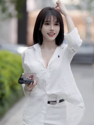 A post by @gin3344 on TikTok caption: 🤍🤍🤍 #fyp #foryou #foryoupage 