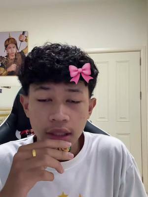 A post by @ericoffical.01 on TikTok caption: ញុមឈប់ទិញអនឡាញហើយបងប្អូនចាំមើលភាគតបងប្អូន😓😓#zxycba #foryou @Lucaci officials 
