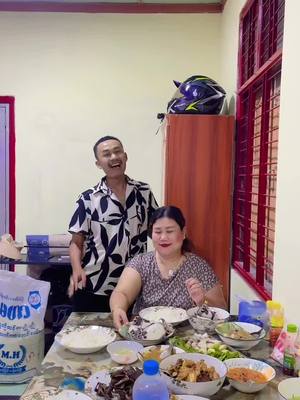 A post by @aungchanaye on TikTok caption: ေနျပည္ေတာ္က ခ်စ္မမတို အိမ္ကို ေရာက္ေနတာ 🙏🥰🥰🥰