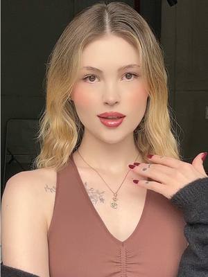A post by @cerenyaldz on TikTok caption: Uslanmıyor bu 💃🏼