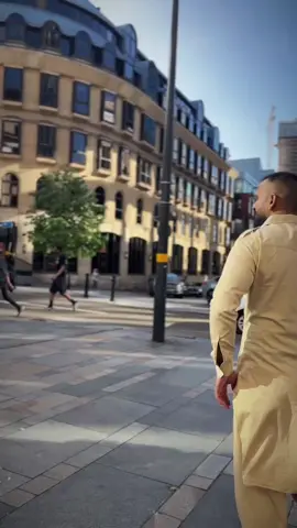A post by @rattu.fitness on TikTok caption: 🤘🤘 #karanaujla #nijjar #cheemay #rattufam #phagwara #jalandhar #chandigharh #rattufitness #uk #tiktokindia #toktokuk #england #smethwick #birmingham #birminghamuk #videoviral #bdtiktokofficial #tiktokviral #likeforlik 