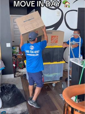 A post by @beejay_tv on TikTok caption: Move in day🏡 @kgmmovers #fyp #moveinday #beejaytv 