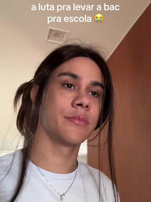 A post by @ on TikTok caption: vida de mãe e filha 🥲 