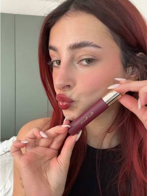 A post by @alessiamorellii1 on TikTok caption: Belli sti prodotti mamma mia