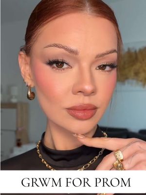 A post by @mimiermakeup on TikTok caption: Grwm for prom✨the makeup i would do if I could redo mine #prom #fyp 