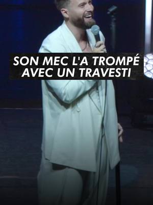 A post by @ninoarial on TikTok caption: Son mec la trompe avec UN HOMME (partie 1 ) 🎟️ En spectacle à Paris et dans toute la France 🎟️  Vous réagissez comment si vous retrouvez votre mec au lit avec un mec ?  #standup #humour #humoriste #impro #standupcomedy #spectacle #comedy #couple #ninoarial #mariage 