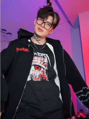 A post by @ten_yujin on TikTok caption: 🙃