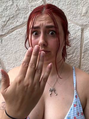 A post by @itzshauni on TikTok caption: Lets put some nails on😍