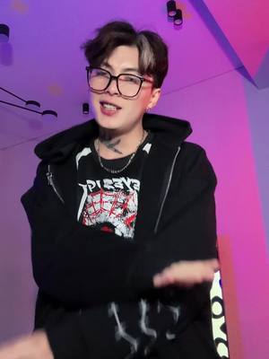 A post by @ten_yujin on TikTok caption: ex?