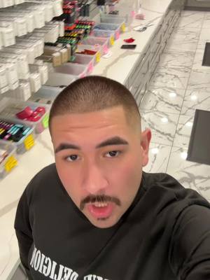 A post by @brian_huerta13 on TikTok caption: #fyp #viral 