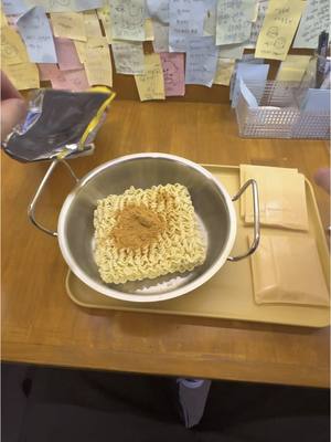 A post by @ramenkr_ on TikTok caption: #ramen #southkorea #asmr 