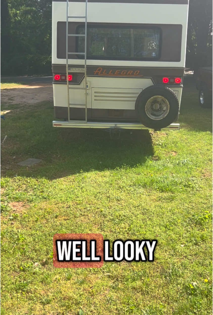 A post by @lexxibaby2 on TikTok caption: #lnpvtrailerparktales #lovenpositivevibes #lexxijean big things at the #trailerpark 