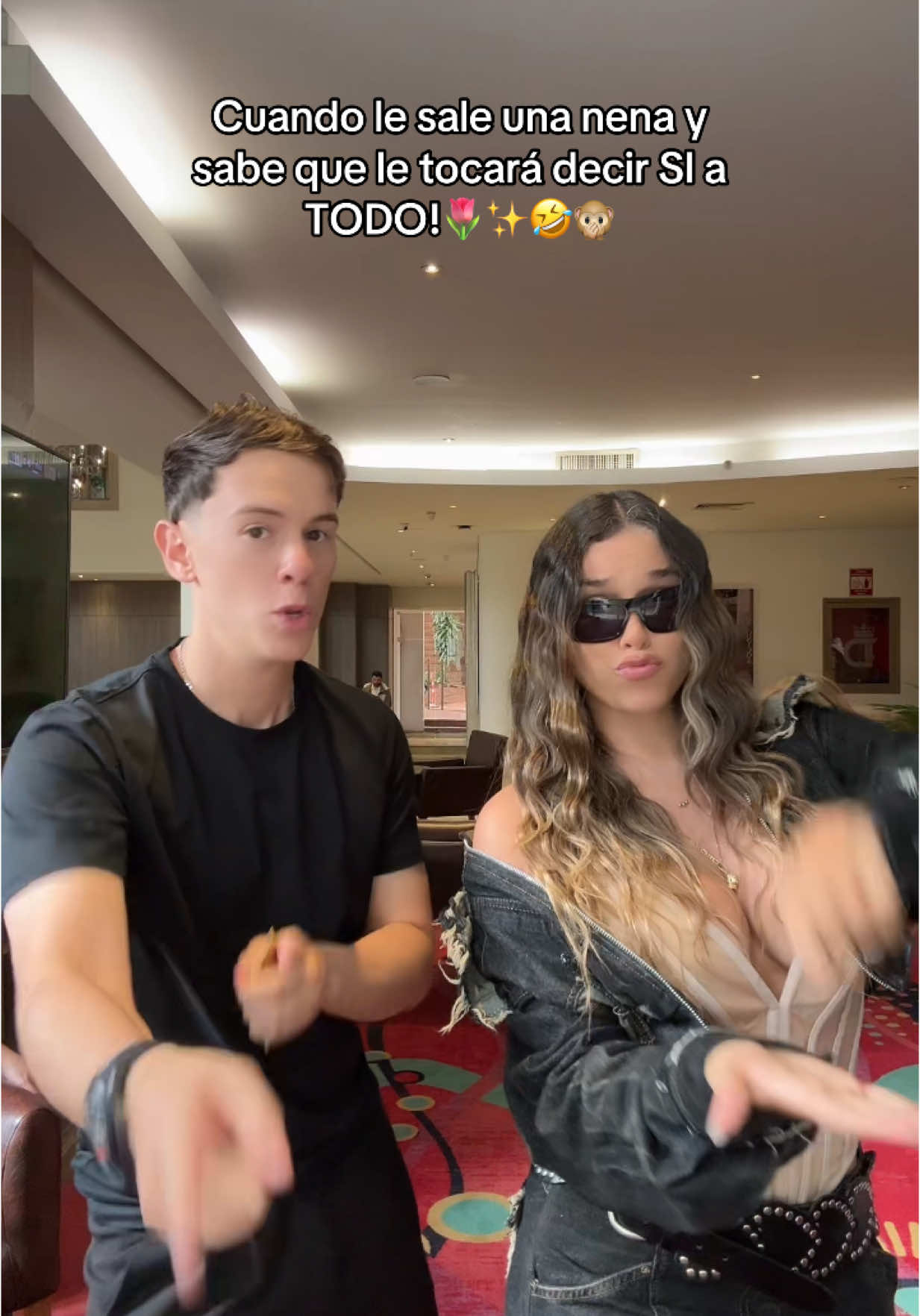 A post by @oficialcara_ on TikTok caption: Si a TODO, con una princesa 🥺🙊🌷✨💗