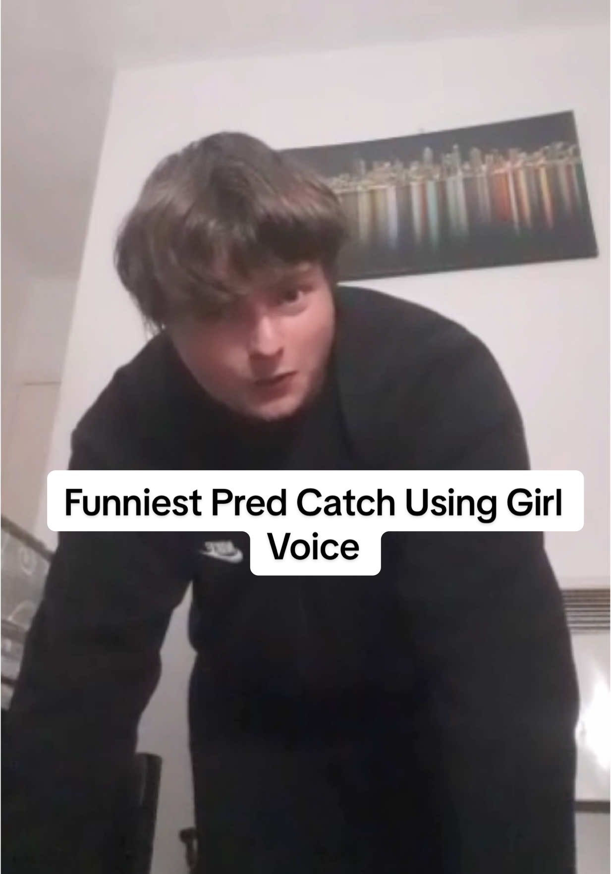 A post by @robdamaster on TikTok caption: Twitch: robthemaster1 #streamer #viral #scary #voicechanger 