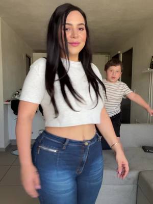 A post by @alyasanchez_ on TikTok