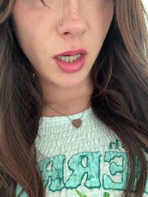 A post by @cassiexmillz on TikTok caption: #tsgirl
