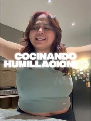A post by @dwoong on TikTok caption: El chismecito del bueno siempre sabe mejor con Lala Plenia, carne 100% de pechuga de pavo @lalaplenia #publicidad #ElQueSabeSabe #alimentatesanamente 