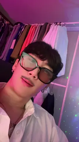 A post by @nobitajunn on TikTok caption: 🇮🇹🤟🏻 #fypage #fypシ゚viral🖤tiktok #케미캐스트 #italy🇮🇹 #fyppp 