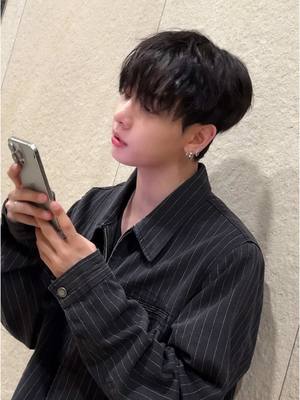 A post by @boynextdoor_official on TikTok caption: 朋 友 一 生 一 起 走 💙 #BOYNEXTDOOR #보이넥스트도어 #BND #명재현 #JAEHYUN #불러봤도어