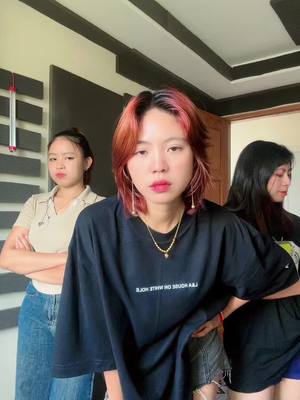 A post by @wimelay03 on TikTok caption: ရုပ်တွေကိုမေး🤭🖤@👑 Wine Lay 👑Y👑 @🌸Moe🌸 @🍞ပေါင်မုန့်🍞 #winelay03 