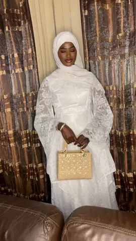 A post by @aichabarhamchic on TikTok caption: #senegalaise_tik_tok #sangnsenegal #senegal