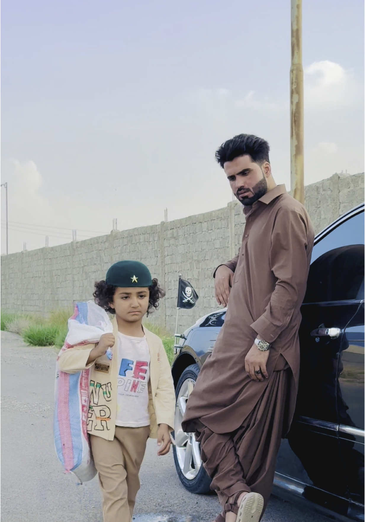 A post by @babache2025 on TikTok caption: bhalai ka zamana hi nahin Raha🤣😂 #foryou #foryoupage #babache #BabaChe_Abubakar #chebaba #funny #😆 #abubakar #بلوچستان #⭐️boy