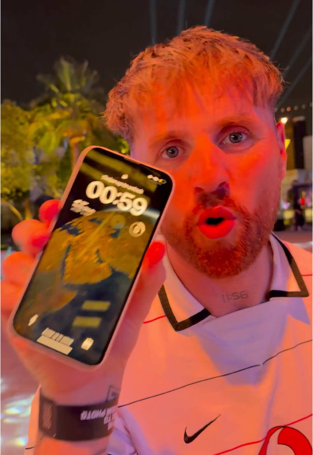 A post by @kristenhanby123 on TikTok caption: Would This Work in Your Country? I Left My Phone for 30 Minutes 🇸🇦🤝😍