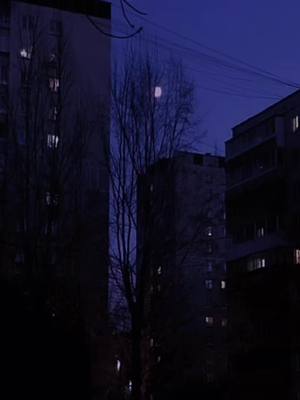 A post by @kerri1ms on TikTok caption: #kerri1ms#music#футажи#lyrics#футажистекстом 